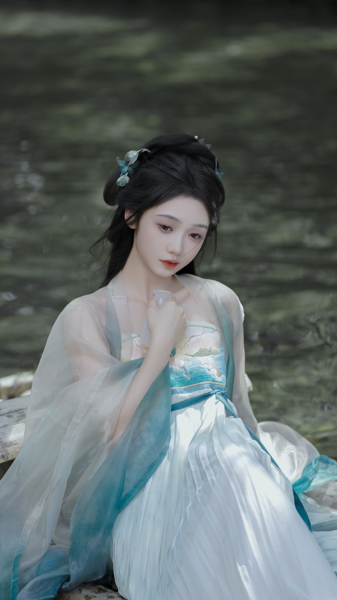HBO Max 推出三部小众剧集，远离巨龙与丧尸，探索不同风味的影视世界